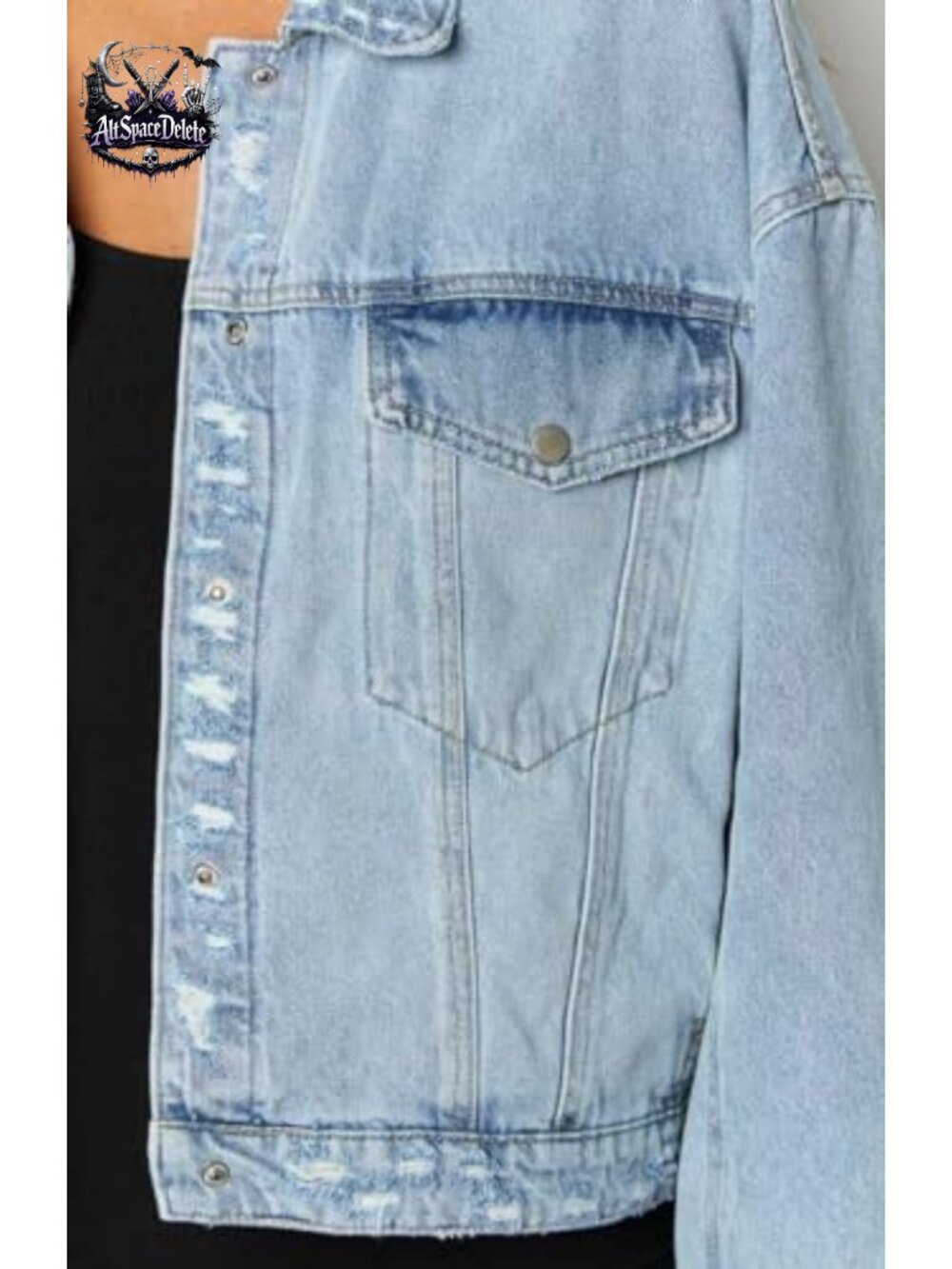 Oversized Distressed Denim Jacket with Four Pockets and Button Closure - Picture 5 of 5